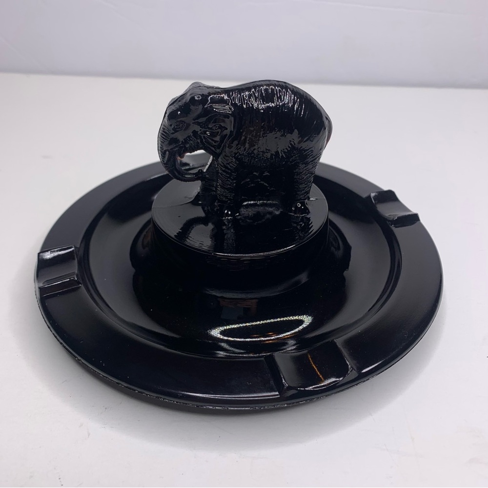 Vintage Depression Era Glass Elephant Ashtray Trinket Dish